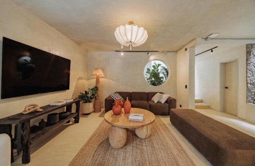 La Florida House | Casa Selva, a unique luxury house in the heart of El Poblado