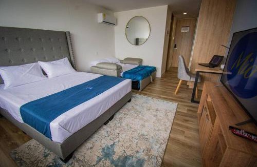 La Aguacatala Apartment | TOP FLOOR Studio Poblado, A/C, Coworking, gym 1416