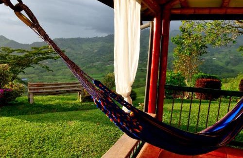 Pereira Villa | Finca cafetera El Abanico Lodge
