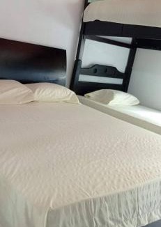 Utica House | Hospedaje Casa Encanto Útica cundinamarca