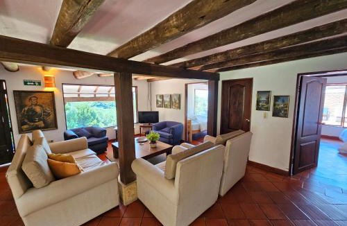 Arcabuco House | Rancho Nuevo - Ecoturismo - Cascadas la Periquera