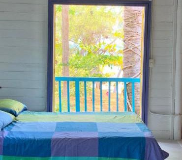 San Onofre House | Casita Caribe en reserva natural, playa privada, kayaks, wifi, aire acondicionado