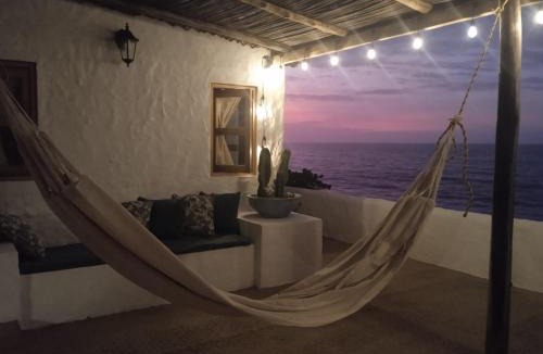 Nevamar House | El Secreto