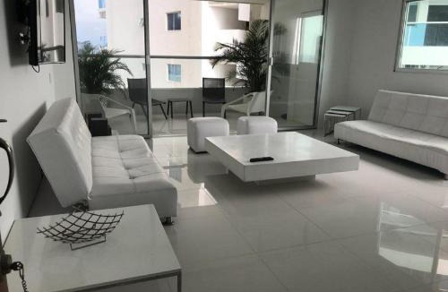 El Laguito Apartment | APARTAMENTO DE 3 ALCOBAS TC16 CERCA AL MAR CON AIRE ACONDICIONADO Y WIFi