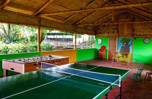 Chinauta Hotel | ECO HOTEL BOUTIQUE en Ecoparque Chinauta, PISCINA, GRANJA, JUEGOS