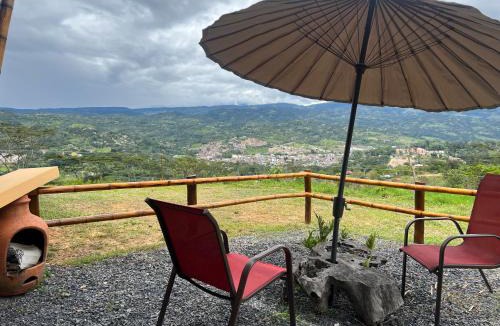 Moniquira House | Hospedaje Hornilla