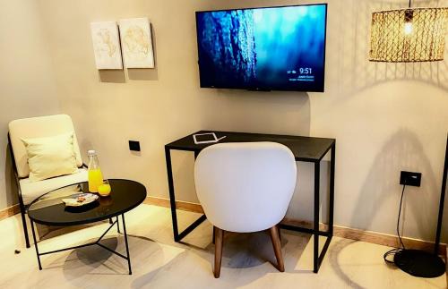 Las Lomas I House | Las Lomas Luxury Lofts