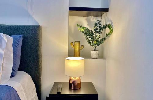 Chico Norte III Apartment | 1Bed Apartment Sleeps 2 with Free Parking & Wifi