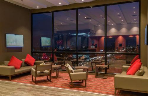 Calle 26 Hotel | Hampton By Hilton Bogota Airport