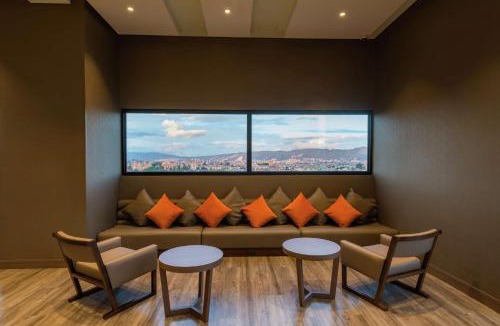 Calle 26 Hotel | Hampton By Hilton Bogota Airport
