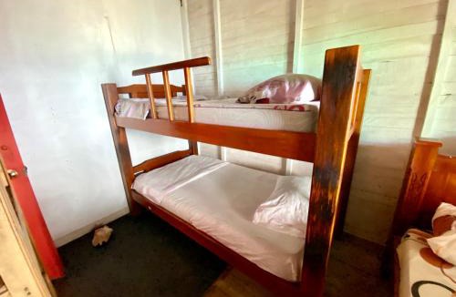 Isla Mucura House | Hostal Paraiso