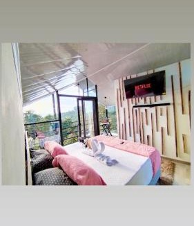 San Antonio del Tequendama Ski Chalet | Cabaña De Ian (Deluxe)
