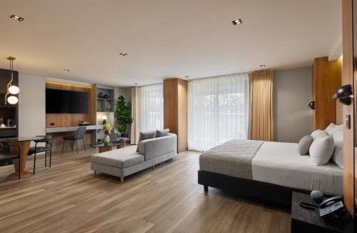 Zona Rosa Hotel | Hotel Selis