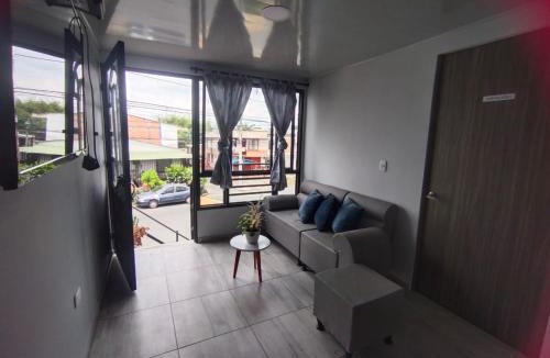 Armenia House | Hotel viajeros