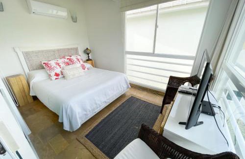 Arroyo de Piedra House | Casa de Playa