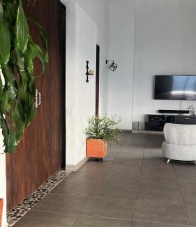 Venecia Villa | Villa Venecia Colonial