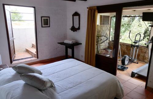 Villa de Leyva House | casa colores de la montaña