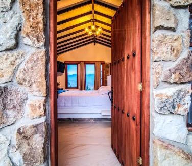 Santa Sofia Other | Casa Piedra