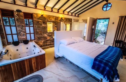 Santa Sofia Other | Casa Piedra