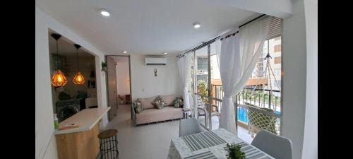 Ricaurte Apartment | Apartamento con vista a la piscina