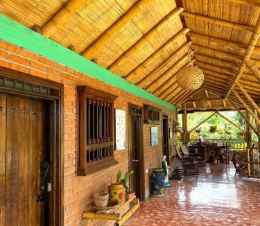 Alcala House | Finca Cafetera Madrigal - Café Sortiz