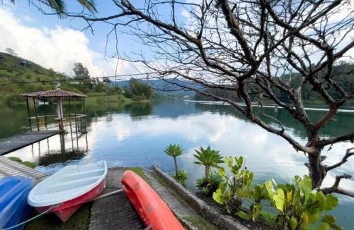 Guatape Bed & Breakfast | Casa Linda Guatapé