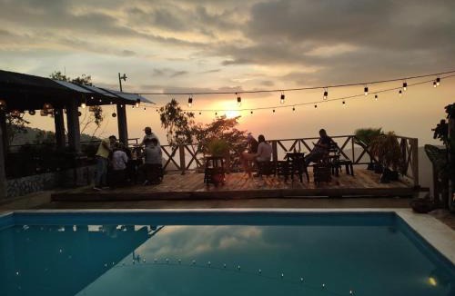 Mamatoco Hotel | Yolo hostal-restobar