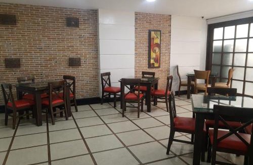 Quinta Paredes Hotel | TOWER - Embajada Americana - Vive Claro - Corferias