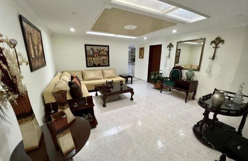Luna Park House | Tucan Hostal