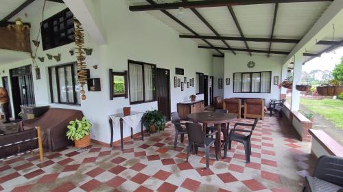 Pueblo Tapao Hotel | Finca Hotel El SAMAN de alto bonito