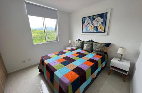 Armenia Apartment | HERMOSO APTO CON VISTA a LAS MONTAÑAS DEL QUINDÍO CERCA de TODO