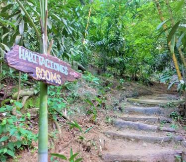 Mata de Platano Hostel | Magdalena Beach House
