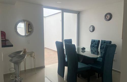 Pitalito House | Alojamiento Charlotte Casa en Conjunto Cerrado