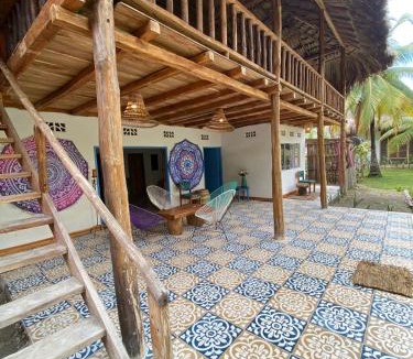 Monitos House | Playa Jaguar - Beach Club