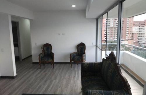 Sabaneta Apartment | Hermoso apartamento acogedor con gran vista
