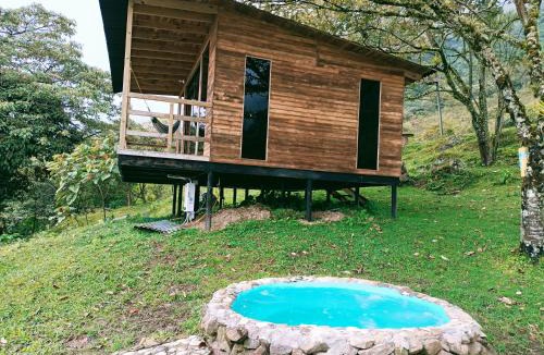 Copacabana Ski Chalet | Cabañas Tororoi