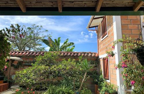 Jardin Hotel | Hotel Kantarrana Urbana Jardin
