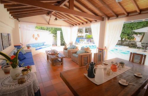 Quebrada Guadalejo House | Cauca Viejo, Hermosa Casa Colonial con Piscina