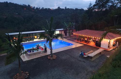 Guarne Hotel | La escondida