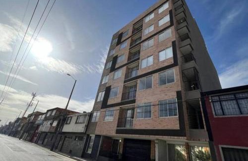 Bogota Apartment | Apartaestudio amoblado, Edificio Avanzzare T1-501