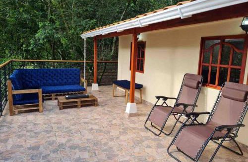 Jamundi House | Casa campestre con acceso privado a Río Claro Jamundi