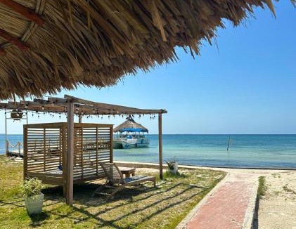 Isla Tintipan Resort | Quinta del Mar Crystal Beach