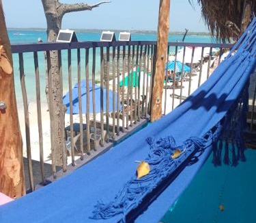 Bocachica Bed & Breakfast | CABAÑAS EN BARU YJ