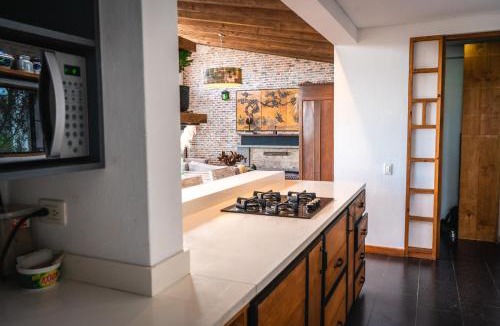 Retiro Villa | Villa Lorena