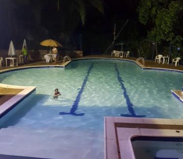 Icononzo House | Casa Quinta Con piscinas Melgar TOLIMA