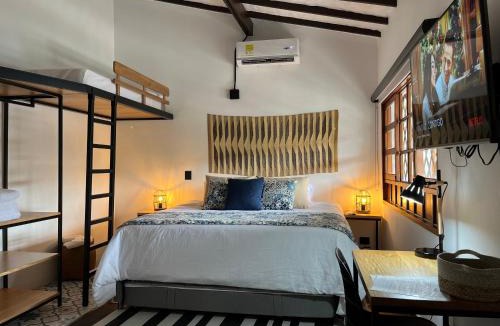 La Aguacatala Bed & Breakfast | Casa Medallo Hotel Boutique