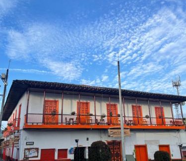 Abejorral Hotel | Hotel Colonial Abejorral