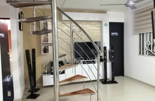 Riomar House | Casa en Villa Carolina
