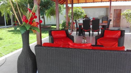 Metropolitana House | La perla casa de campo