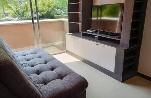 Buenos Aires Apartment | RentalsOP AN01 Apto cerca al lleras con balcon y piscina climatizada, cerca a provenza, ubicado min del aeropuerto